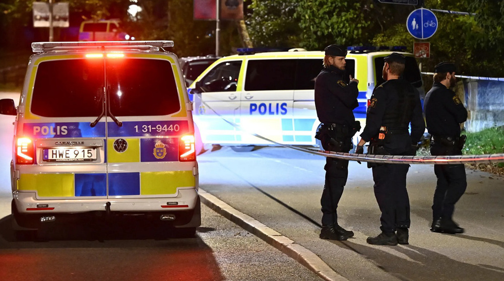 More blasts outside Israeli embassies
