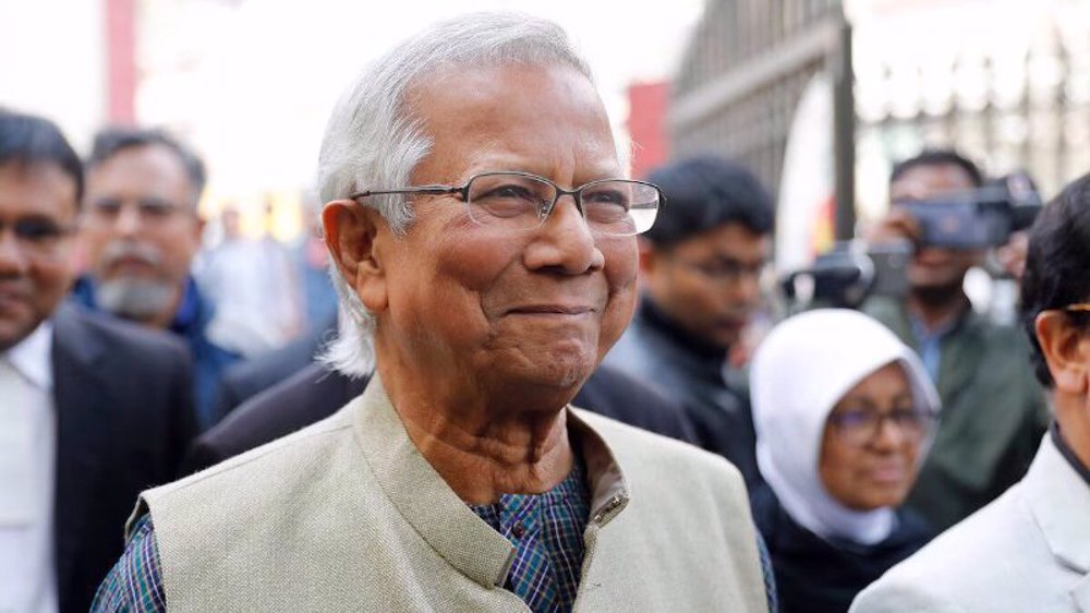 Nobel laureate Muhammad Yunus returns to Bangladesh to lead interim govt.