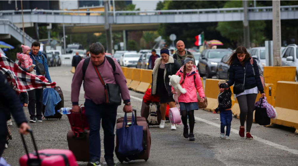 Report: Trump plans to deport 240,000 Ukrainians from US