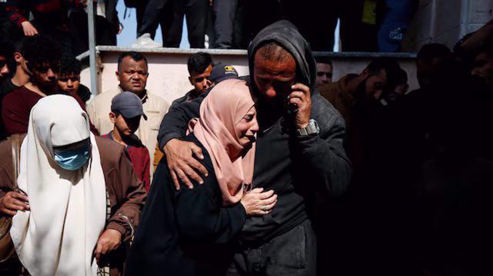 Israeli regime forces massacre over 90 Palestinians in Gaza after 7 troops killed